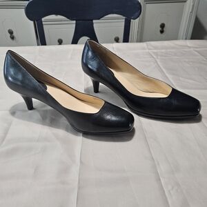 EUC Cole Haan Nike Air Carma Black Leather Square Toe Pumps - 12B